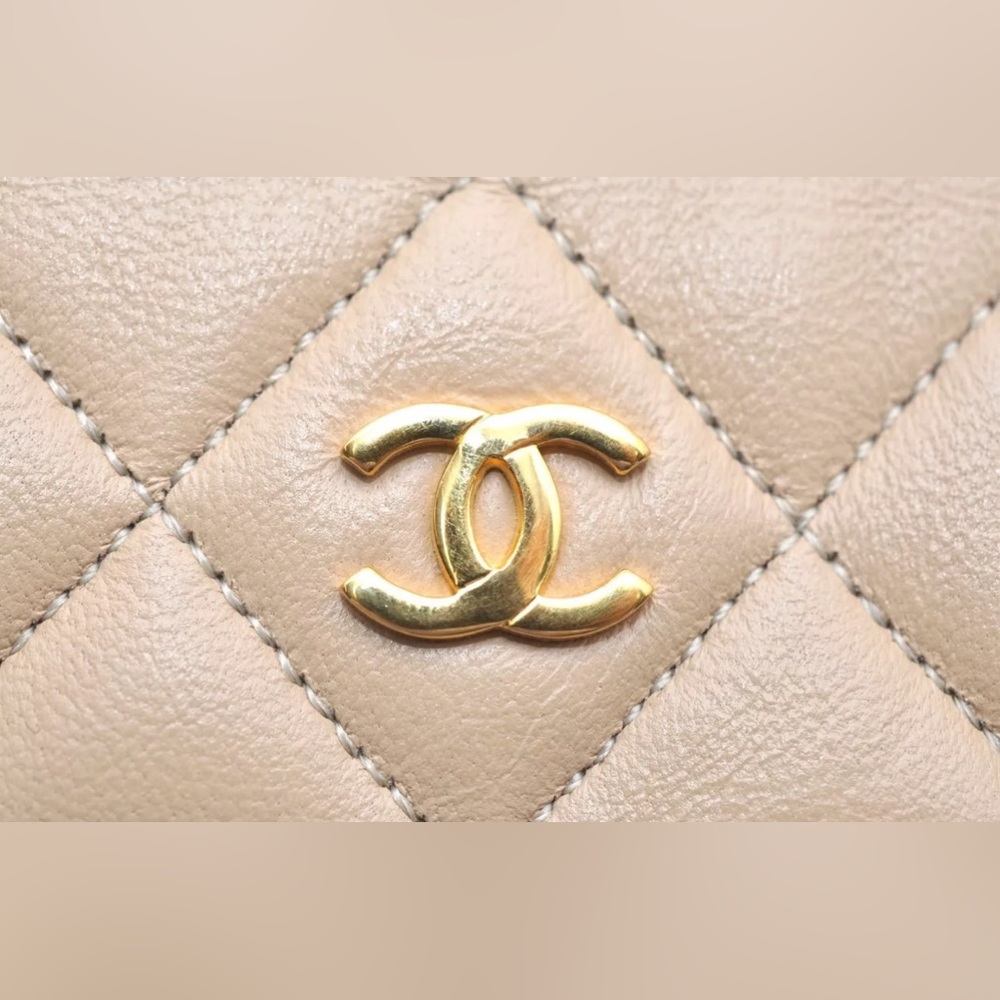 CHANEL Calf Skin Matelasse Vintage Pouch Purse Beige - Picture 11 of 16